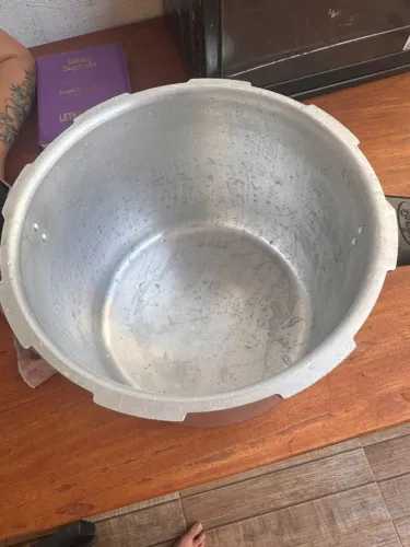 Panela de pressão 20 , litros
