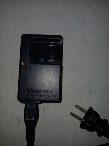 Carregador bateria Nikon Mh 63 usado