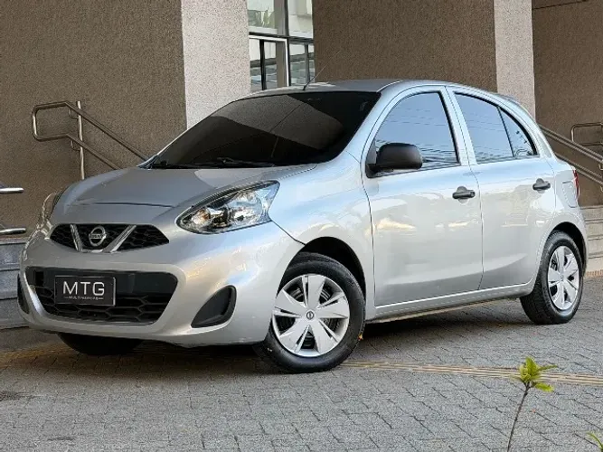 Nissan March S 1.0 12V Flex 5P 2016