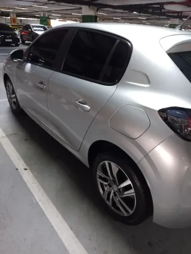Peugeot 208 Allure 1.6 Flex 16V 5P Aut. 2022