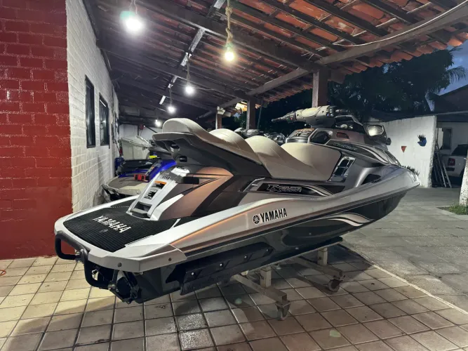 Jetski Yamaha FX CRUISER 1800 Aspirado HO 2013