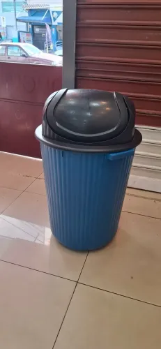 LIXEIRA (100 litros)