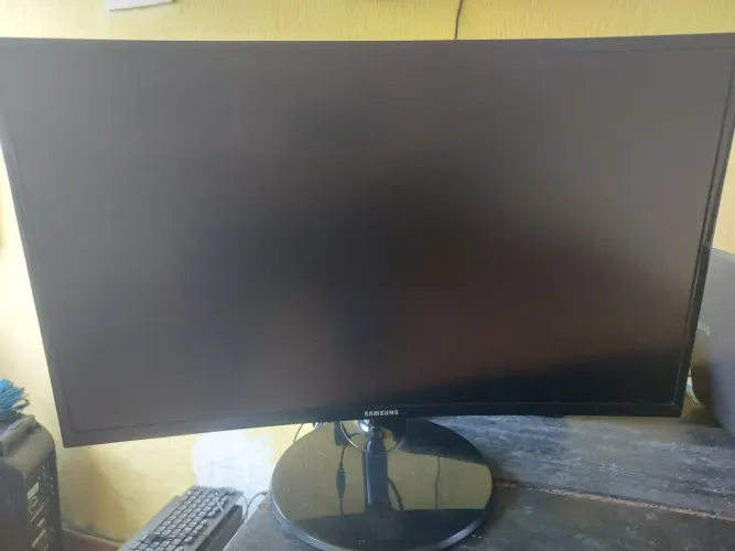 Monitor Curvo 27" samc/ tela quebrada!