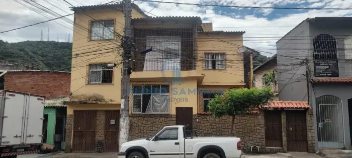 Imóvel para venda possui 850 metros quadrados com 15 quartos em Caratoíra - Vitória - ES
