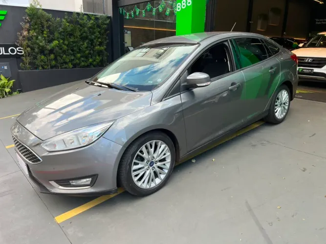 Ford Focus Fastback Se/se Plus 2.0 Flex Aut. 2017