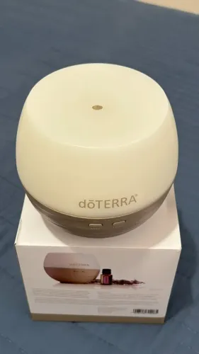 Difusor doTERRA Petal 2.0 para óleos essenciais