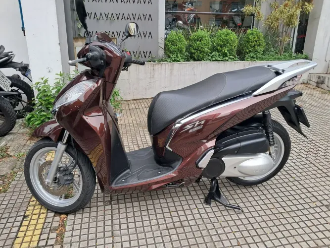 Honda SH300