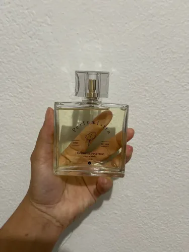 Perfume feminino Rosa de lichia Inspirado no Delina