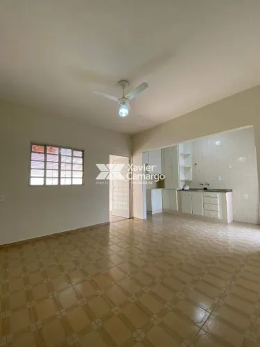 Casa à venda com 2 quartos no Centro - Rio Claro/SP