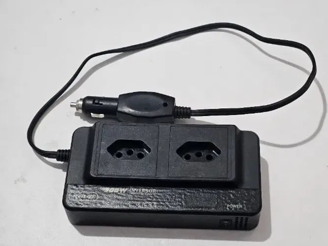inversor de tensão veicular, de 12v para 100v funcionando