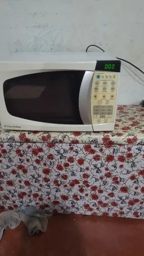 Micro-ondas Electrolux MEF28 18L