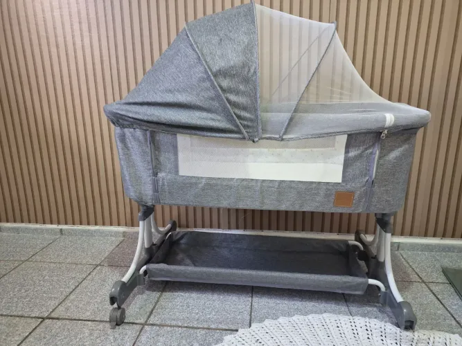 Berço Moisés portátil e com balanço