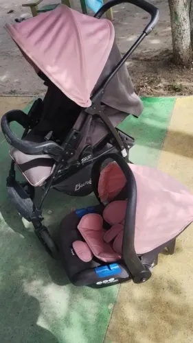 Carrinho Burigotto mas bebê conforto