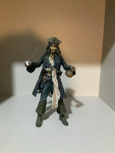 Boneco Jack Sparrow
