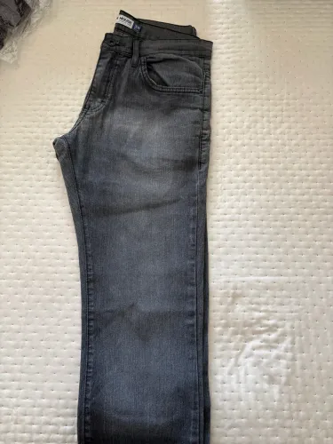Calça jeans cinza tamanho 38