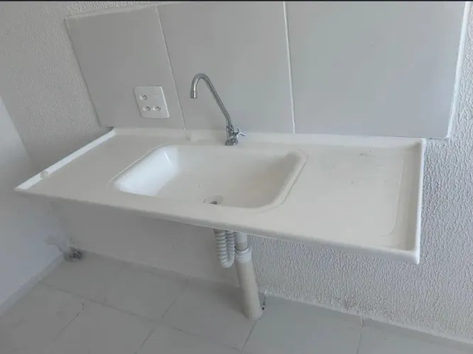 Vendo pia de cozinha nova sem uso 