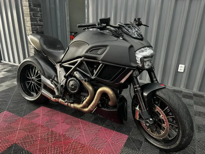 Ducati Diavel