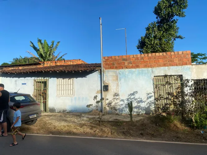 Casa vendo ou troco