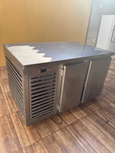 BALCÃO REFRIGERADO