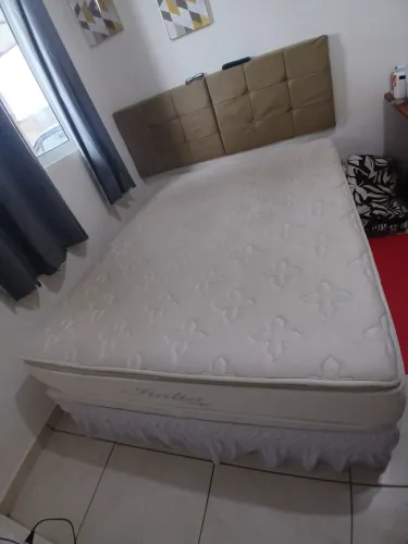 Cama casal