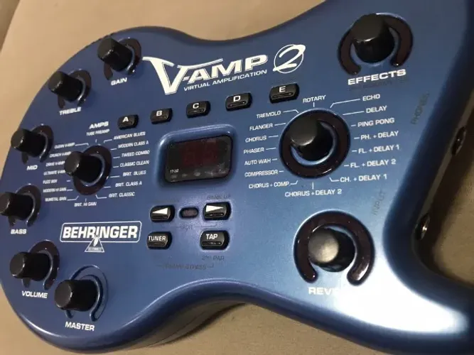 Behringer VAMP 2