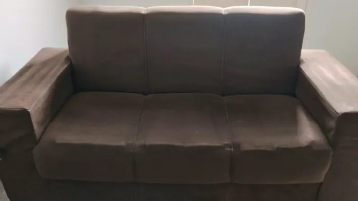 Vendo Dois Sofás Por R$250