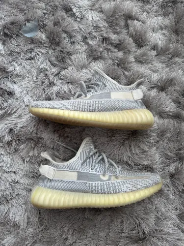 YEEZY 350 STATIC