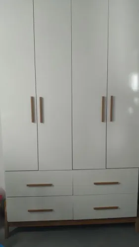 quarto de bebe completo