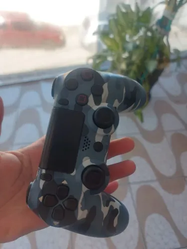 Controle Gamepad Bluetooth Usado em Perfeito Estado - R$ 80