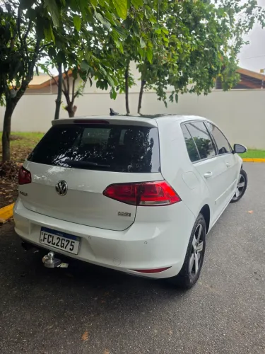 Volkswagen Golf Comfortline 1.6 MSI Total Flex Aut. 2016