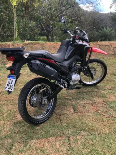 Cartão até 21x BROS 2025 4.400 km