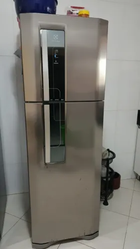 Geladeira Eletrolux