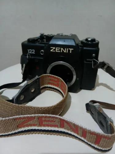 CAMERA ZENIT 122
