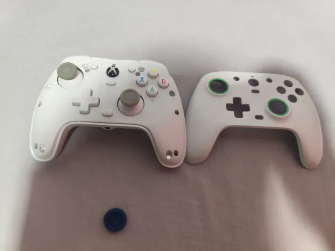 Controle XBOX E PC gamesir G7 SE com caixa e cabo