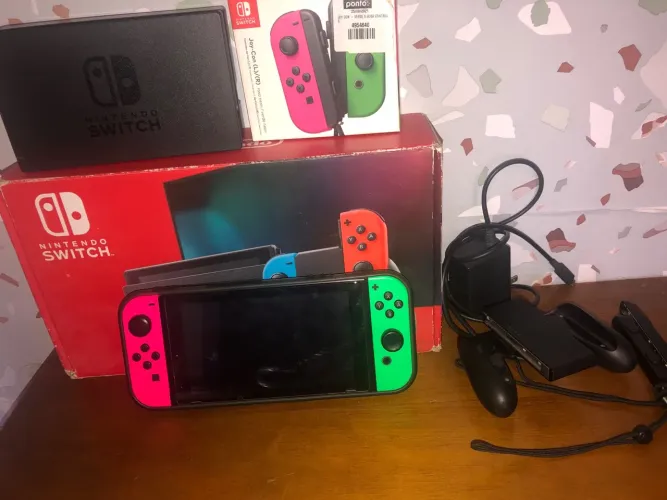Nintendo Switch V2 Completo com Case Capinha e Película - Detalhes