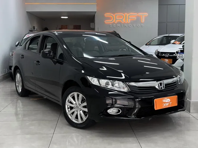 Honda Civic Sedan LXS 1.8/1.8 Flex 16V Aut. 4P 2015