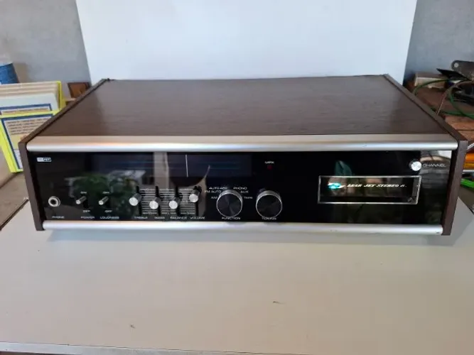 Rádio + 8 track player Lear Jet Stereo 8 model H-430 100W - Made in Japan Raridade!!