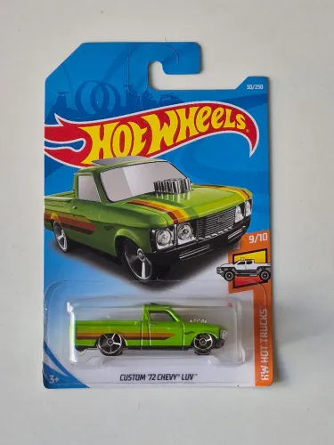 Miniatura Hot Wheels Custom 72 Chevy Luv (verde)