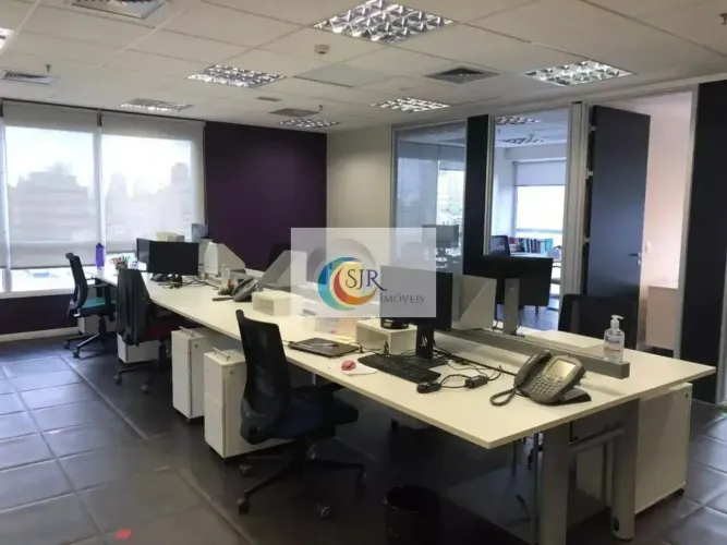 Conjunto, 875 m²  Pinheiros - São Paulo/SP