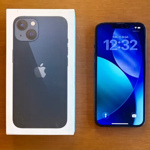 iPhone 13 128GB Midnight - Perfeito
