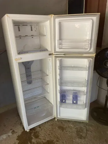 Geladeira consul 340 litros frosfree