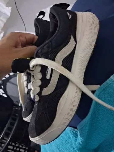Tênis vans ultrarange ( Primeira linha )