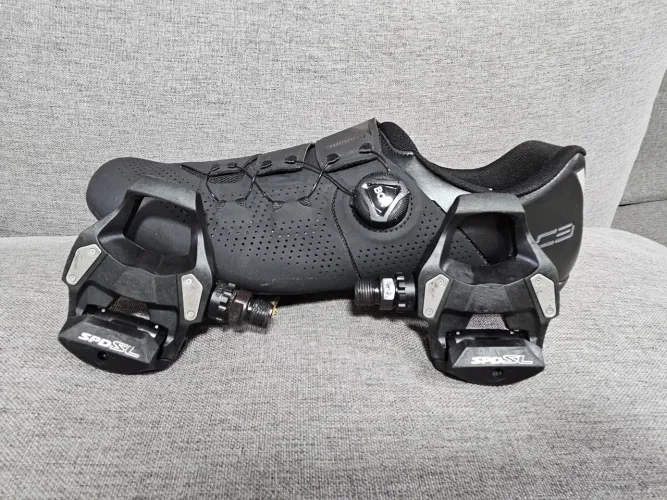 Sapatilha shimano xc3 com pedal shimano