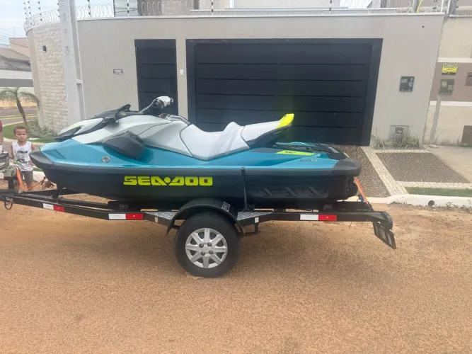 Jet ski 170 gti 