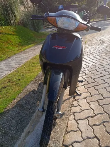 Moto muito boa
