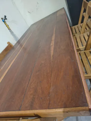 Venda mesa de madeira maciça com 8 cadeiras