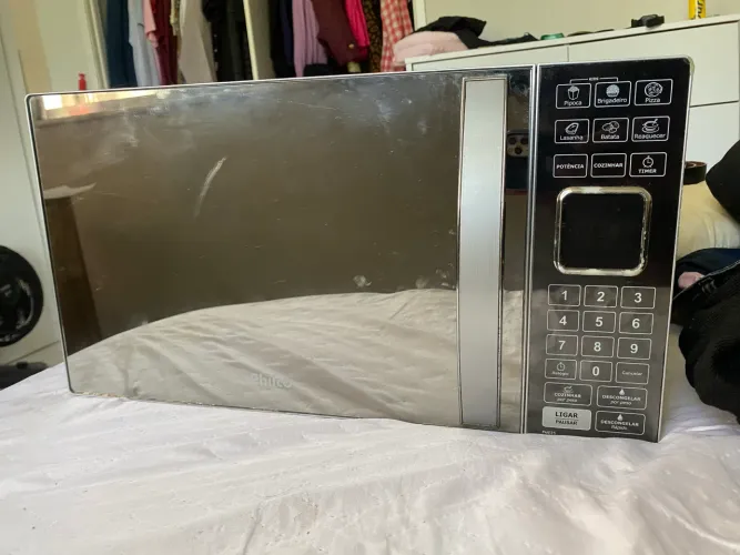 Microondas Philco p/ retirada de peças