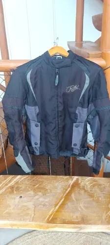 Conjunto feminino para motociclista