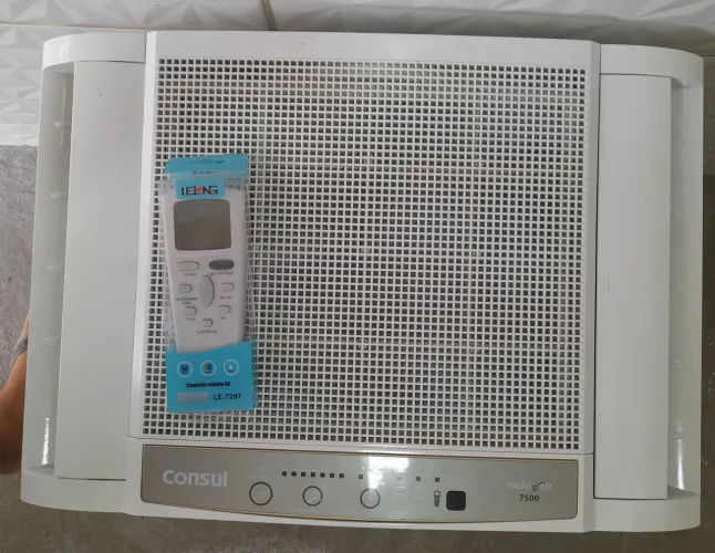 Ar condicionado 7.500 btus 127volts Com controle remoto Higienizado e com garantia 