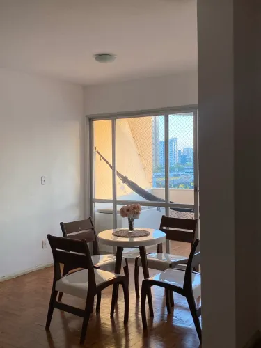 aluguel de quarto para MENINAS no bairro 13 de julho